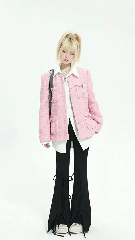 Pink Y2k Fashion, 2000s Japanese Fashion, Pink Y2k, Lookbook Outfits, Dream Clothes, College Outfits, Japanese Fashion, Aesthetic Outfits, Y2k Fashion