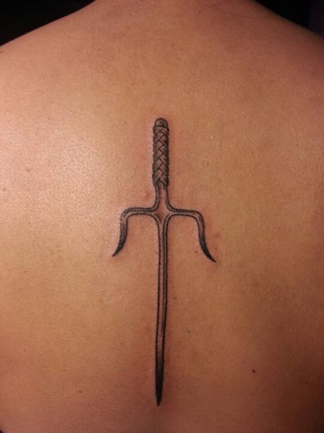 my Sai sword Sai Tattoo Design, Sai Tattoo, Lightning Tattoos, Corazon Tattoo, Tramp Stamps, Blade Tattoo, Lightning Tattoo, Dnd Terrain, Crazy Tattoos