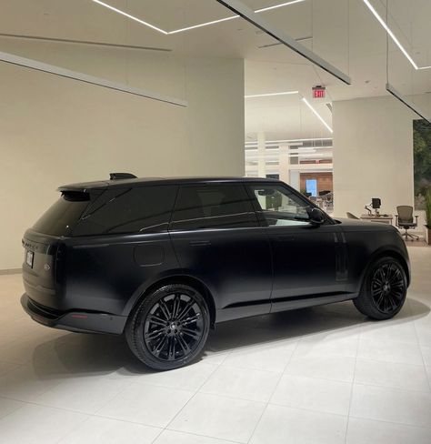 Range Rover 2023 Interior, Range Rover 7 Seater, Blacked Out Range Rover, Range Rover Truck, Matte Black Range Rover, Black Range Rover, Range Rover Black, Luxury Cars Range Rover, Black Range