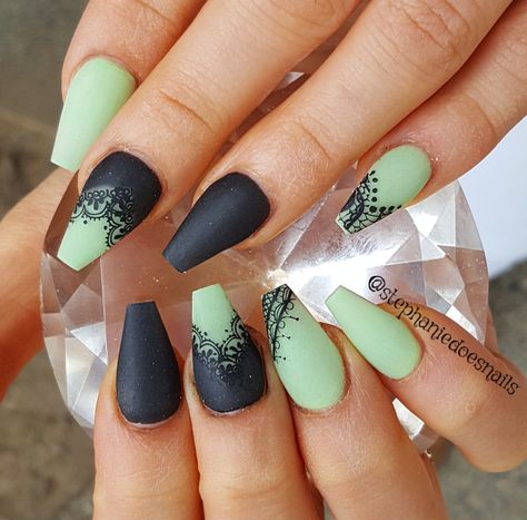 Matte mint and black Mint And Black Nails, Mint Green And Black Nails, Flare Nails, Mint Green Nails, Mint Nails, Green Acrylic Nails, Nails Now, Ombre Nail Designs, Matte Pink