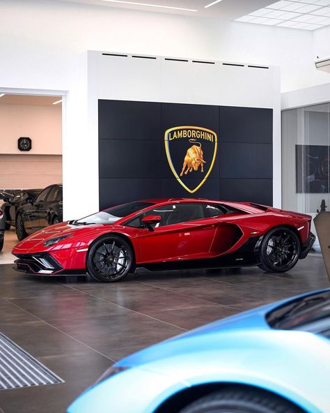 Aventador Ultimae, Lamborghini Aventador Sv Roadster, Lamborghini Aventador Ultimae, Red Lamborghini Aesthetic, Lamborghini Aventador Wallpaper, 2022 Lamborghini Aventador, Red Lamborghini Aventador, Rolls Royce Car, Dubai Hills