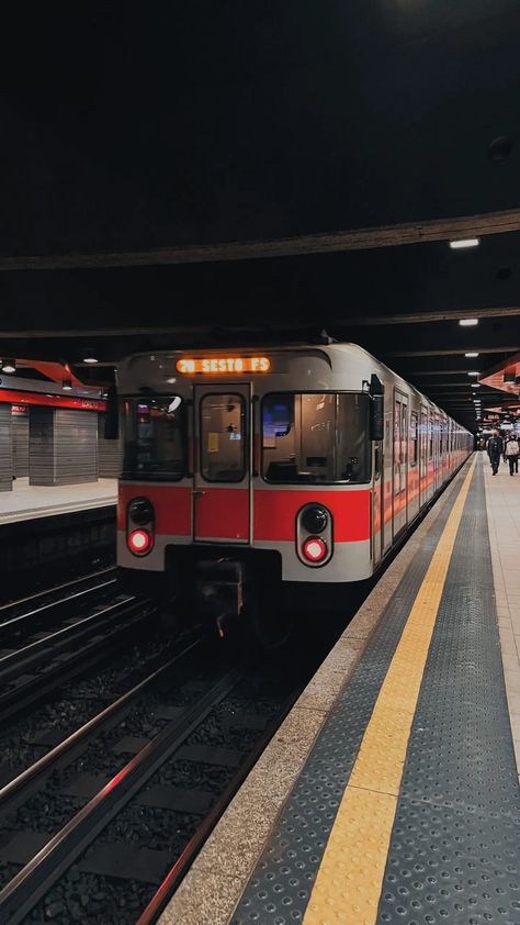 How to Use the Milan Metro: Quick & Easy Guide for First-Timers - She Goes The Distance Milan Metro, Milan Aesthetic, Metro Art, Metro Last Light, Winter Heart, Milan Travel, Rapid Transit, Subway Station, Going To University