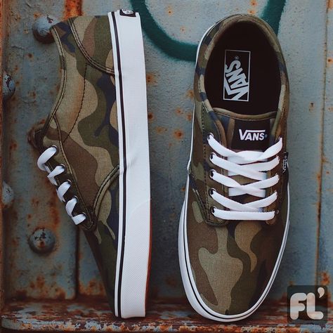 FLUID on Instagram: ��“Vans 🤙🏾 . . Atwood Camo (Art.VN000TUYU0J) . . . #Skateaboard #camouflage #Vans #Atwood #shoesaddict . . . #BeCool #BeFree #BeFluid” Camo Art, Camo Vans, Camo Outfits, Camo Fashion, Camo Designs, Sneakers Men Fashion, Vans Authentic Sneaker, Men Fashion, Vans Sneaker