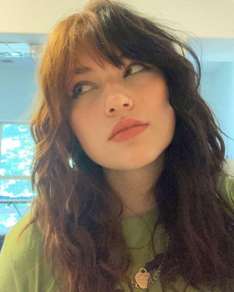 GAYLE on Instagram: “i’m going to boston tomorrow :)” Indie Hair, Music Song, Indie Pop, Artistic Hair, Half Up Hair, Cool Haircuts, Hairstyles Haircuts, Prom Hair, Female Artists