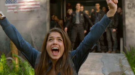 The 100 Season 1, The 100 Season 3, The 100 Tv Series, The 100 Characters, Lindsey Morgan, Marie Avgeropoulos, The 100 Show, Bob Morley, Eliza Taylor