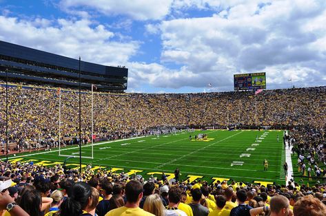 Every college football fan should plan a trip to see the University of Michigan football team in Ann Arbor, Michigan Cheerleading Pyramids, Michigan Wolverines Football, Wolverines Football, Ann Arbor Michigan, Michigan Football, Football Stadium, Ohio State Football, Notre Dame University, Big Ten