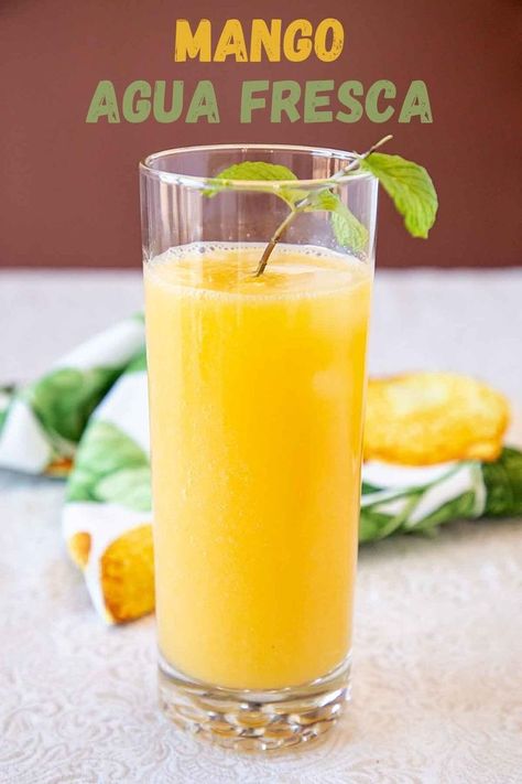 Fruity and refreshing, a Mango Agua Fresca is a summer beverage that’s perfect with meals or for snacking Mango Agua Fresca, Mango Nutrition, Fresca Drinks, Peach Margarita, Diet Soda, Agua Fresca, Healthy Summer, Non Alcoholic Drinks, How To Make Light