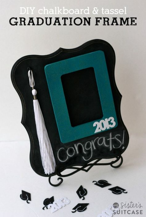 Diy Graduation Gift, Easy Graduation Gifts, Suitcase Diy, Creative Graduation Gifts, Graduation Frame, Diy Graduation Gifts, Graduation Party Diy, Diy Easter Gifts, High School Graduation Gifts