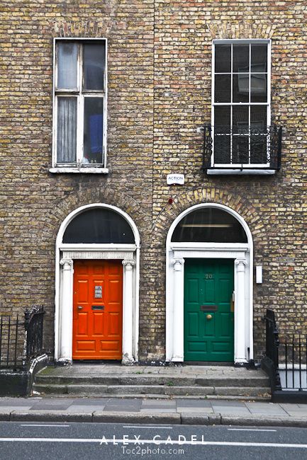 Dublin, Ireland Doors Watercolor, Irish Homes, House Ireland, Colorful Doors, Global Goals, Georgian Doors, Dublin House, Color Door, Beautiful Ireland