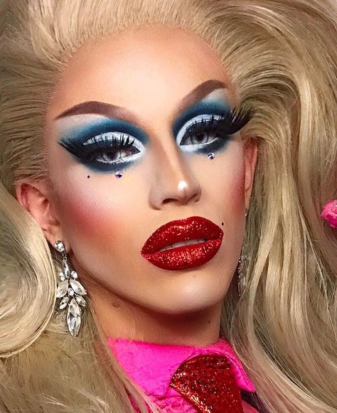 Ageofaquaria Hooded Eye Drag Makeup, Easy Drag Makeup, Drag Makeup Looks, Pure Makeup, Exotic Makeup, Drag Queen Makeup, Heavy Makeup, Drag Make-up, Rupaul Drag Queen