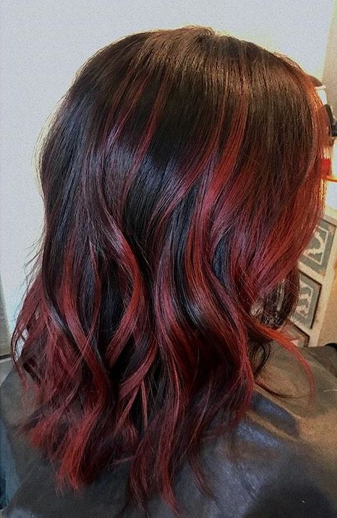 Dark brown and red balayage 😍 Red And Dark Brown Balayage, Hair Color Brown And Red, Hair Dye Red Highlights, Red With Dark Brown Hair, Wine Red And Brown Hair, Red Highlight On Brown Hair, Brown Hair Color With Red Highlights, Dark Hair With Red Streaks, Dark Red And Dark Brown Hair