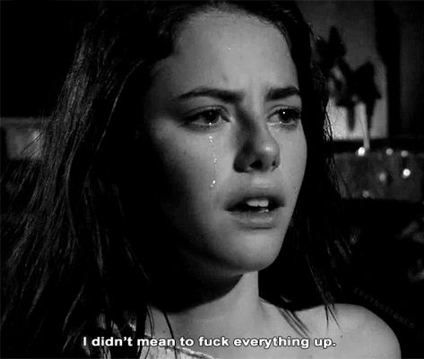 Un montón de Gifs #detodo # De Todo # amreading # books # wattpad Skins Quotes, Grunge Quotes, Effy Stonem, Skin Aesthetics, Skins Uk, Movie Lines, Film Quotes, Tumblr Quotes, Best Love Quotes