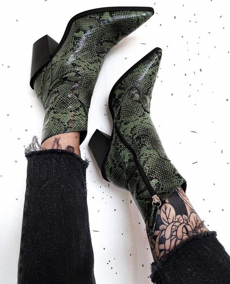 Cowboy boots, western style, boho style, boho rocker style, rock n roll style, street style, snakeskin boots, snakeskin boots outfit, green snakeskin boots, womens shoes, leg tattoos, leg sleeve, leg sleeve tattoos, Boho Rocker Style, Snakeskin Boots Outfit, Tattoos Leg, Leg Sleeve Tattoos, Snake Shoes, Boho Rocker, Snake Boots, Snake Skin Shoes, Rock N Roll Style