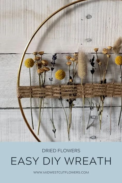 Flower Wreath Diy, Ice Burg, Dried Flowers Crafts, Hoop Decor, Dried Floral Wreaths, Making Wreaths, Dried Flowers Diy, Dried Flower Wreath, Dried Wreath