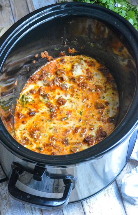 Crockpot Queso Fundido, Chorizo Queso Fundido, Queso Fundido With Chorizo Crockpot, Chorizo Fundido Dip, Homemade Queso Fundido, Slow Cooker Queso Dip, Queso Fundido With Chorizo, Crockpot Queso, Slow Cooker Queso