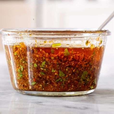 This Mexican chicken marinade is packed with bold flavors, from the smoky chipotle to the tangy lime juice, to the fresh cilantro. It will make any grilled Spicy Mexican Chicken, Mexican Chicken Marinade, Mexican Marinade, Mexican Sauces, Chicken Marinate, Good Meals, Zesty Chicken, Chipotle Paste, Grilled Chicken Tacos