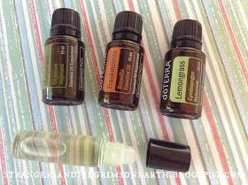 Sore Throat Roller Blend, Roller Blends Doterra, Essential Oils For Neurothopy, Essential Oil For Pain Relief, Witch Oils, Pain Relief Essential Oils, Hippie Juice, Medicinal Oils, Essential Oil Roller Bottle Recipes