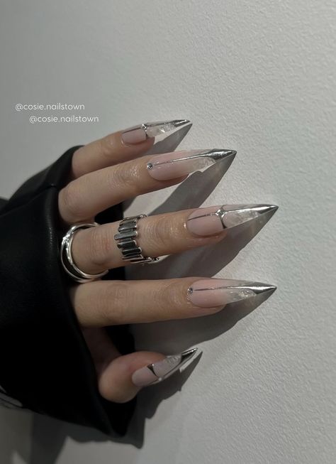 Stiletto Nails With Gems, Nails With Silver Design, Transparent Nails Design, Ongles Goth, Nails And Rings, Nails Y2k, Punk Nails, Goth Nails, Edgy Nails