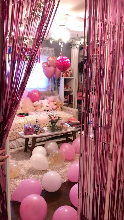 Birthday Pink Decorations Ideas, Easy Pink Birthday Decorations, Party Food List Ideas, Pink Sweet 16 Aesthetic, Pink Birthday Activities, Pink 14th Birthday Party, Pink B Day Party, Pink Party Table Setting, Night Before Birthday