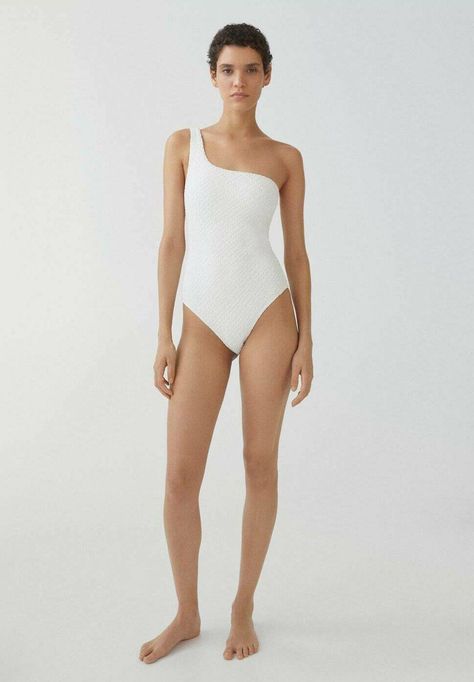 Mango SALADA - Badeanzug - biały Swimsuits 2024, Mom Swimsuit, Oversized Wool Coat, Swimsuit White, Halter Neck Swimsuit, Trendy Swimsuits, One Shoulder Swimsuit, Trendy Mom, Swimsuit Sale