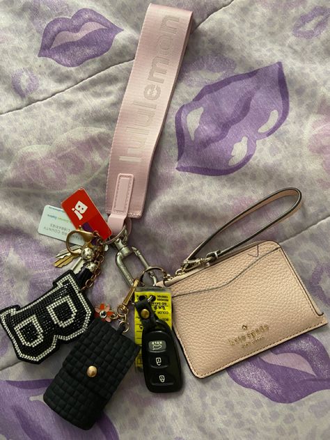 lululemon never lost keychain aesthetic Cute Lanyard Keychain Ideas, Cute Car Keychain Ideas, Car Keys Wristlet, Lululemon Car Keychain, Wristlet Keychain Aesthetic, Wallet Keychain Aesthetic, Lululemon Never Lost Keychain Aesthetic, Never Lost Keychain Aesthetic, Lanyard Aesthetic Ideas