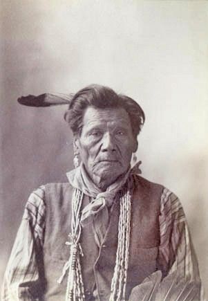 Winnebago, circa 1898 Ponca City Oklahoma, Oglala Lakota, Wild West Show, Native American Chief, American Photo, Native American Photos, Indian Tribes, Native American Peoples, Native American Heritage