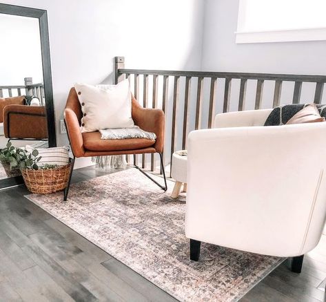 Upstairs Landing Ideas Small Reading Nooks, Top Of Stairs Nook Ideas, Stair Landing Seating Area, Reading Nook Top Of Stairs, Upstairs Nook Ideas Loft, Small Loft Area At Top Of Stairs, Top Of Stairs Nook, Reading Nook Landing, Ideas For Small Landing At Top Of Stairs