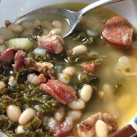 Kale Soup - Portuguese Style Recipe Soup Recipes Beans, Cold Wraps, Turnip Green Soup, Portuguese Kale Soup, Sausage White Bean, Warming Foods, White Bean And Kale Soup, Portuguese Soup, Bean And Kale Soup