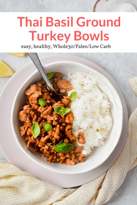 This easy and delicious Thai takeout dish is made at home in 15 minutes with lean ground turkey, ginger, garlic, and spices. It's healthy, low carb, and Whole30/Paleo friendly. #dinner #makeahead #quickandeasy #stirfry Thai Basil Recipes, Thai Takeout, Ww Dinner, Turkey Bowl, Advocare Recipes, Healthy Asian Recipes, Recipes Savory, Slender Kitchen, Green Meals