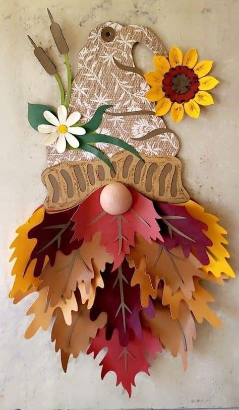 Fall Gnome Bulletin Boards, November Crafts For Adults Easy Diy, School Thanksgiving Decorations, Autumn Tree Decor, Atum Decorations, Fall Wreath Craft For Kids, Autumn Creative Ideas, Handmade Autumn Decorations, Autumn Paper Decorations