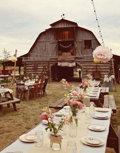 Rustic Wedding Reception, Western Wedding, Old Barn, Here Comes The Bride, Farm Wedding, Wedding Tips, Rustic Country, Wedding Bells, Country Wedding