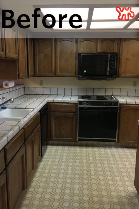 See how this interior designer renovated her 1980s kitchen with white cabinets and gray countertops before selling it. Kitchen Gray Countertops White Cabinets, White Cabinets And Gray Countertops, Kitchen Gray Countertops, 80s Kitchen Remodel, 1980 Kitchen, Modern Tile Backsplash, Gray Countertops, 1980s Home, 90s Kitchen