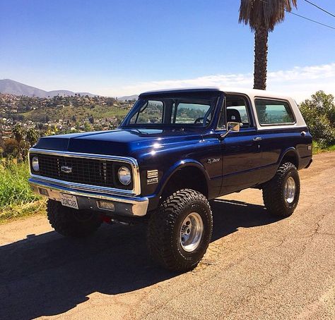 First Gen K5 Blazer. Truk Ford, Blazer Ideas, Chevy Blazer K5, 67 72 Chevy Truck, Blazer K5, 72 Chevy Truck, Gmc Jimmy, Chevy Blazer, K5 Blazer