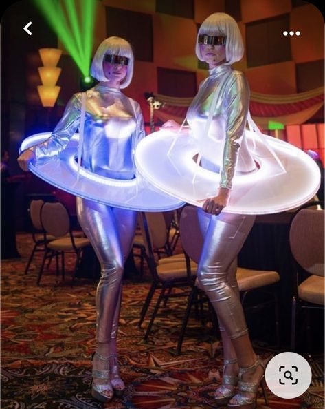 Space Inspired Costume, Outer Space Party Costumes, Space Like Outfits, Unique Alien Costume, 50s Alien Costume, Diy Saturn Costume, Outerspace Costume Ideas, Space Movie Costumes, Cosmic Costume Women