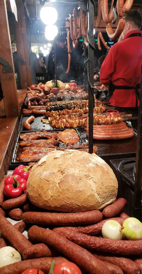 Sausage stand at a Christmas Market in Krakow Poland Krakow Poland Food, Krakow Christmas, Krakow Christmas Market, Christmas Bazar, Poland Trip, Polish Core, Poland Aesthetic, Christmas Market Ideas, Eating Photography