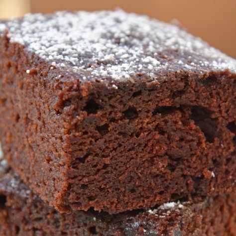 Chocolate Beet Cake - Best Chocolate Cake without Frosting Cakes Without Frosting, Red Velvet Cake With Beet Juice, Beet Chocolate Cake, Chocolate Beetroot Cake Recipe, Beatty's Chocolate Cake, Chocolate Cake Made With Beets, Cake Without Frosting, Chocolate Beet Cake, Pound Cake Glaze