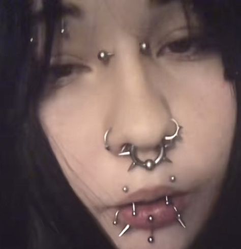 Cool Face Piercings, Cool Piercings Face, He They, Piercings On Face, Piercings Alt, Alt Piercings, Piercings Face, Nail Piercing, Face Piercings