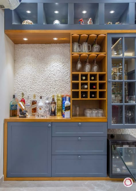 Bar Counter With Crockery Unit, Bar Design Living Room, Bar Unit Ideas For Home, Open Kitchen Bar Design, Crockery Unit Design With Bar, Crockery Unit With Bar Counter, Crockery And Bar Unit Design, Bar Unit Design Modern, Home Bar Counter Design