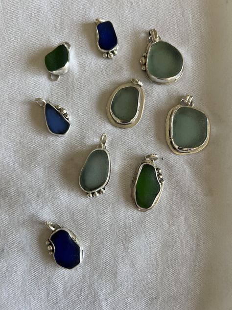 Beachy Jewelry Silver, Sea Glass Jewelry Diy, Silversmithing Jewelry, Seaglass Jewelry, Beachy Jewelry, Diy Jewlery, Soldering Jewelry, Ocean Jewelry, Handmade Jewelry Tutorials