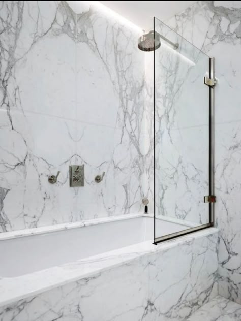 Marble Bathtub Shower Combo, Bathtub Shower Combo, Beadboard Bathroom, Quartz Tiles, White Marble Bathrooms, Marble Tile Bathroom, Small Tub, Tub Shower Combo, Gorgeous Bathroom