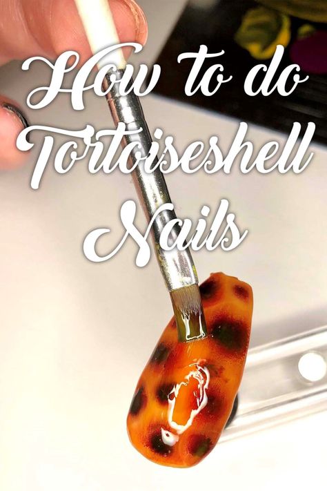 Tortoiseshell Nail Art, Tortoiseshell Nails Tutorial, Diy Tortoise Shell Nails, Tortious Nail Design, Tortoise Nails Tutorial, Tortoise Shell Nails Tutorial, Tortishell Nails Design, Tortoiseshell Nails, Tortoise Shell Nails