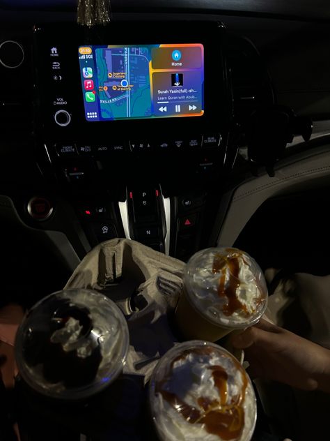 Coffee at night Ramadan drive Late Night Coffee Aesthetic, Night Drive Date, Late Night Drive Thru, Car Trip Food, Dream Sleepover, Late Night Coffee, Wanna Recreate, Late Night Food, Night Coffee