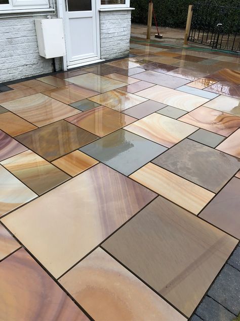 Porch Tiles Outdoor Modern, Patios Ideas Backyard, Patios Ideas, Paving Stone Patio, Sandstone Paving Slabs, Patio Paving, Outdoor Paving, Porch Tile, Sandstone Paving