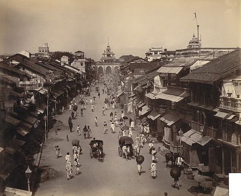 M.G. Road, Baroda, British India (1890) Historical India, City Images, Colonial India, History Of Pakistan, British India, India Images, History Of India, Vintage India, Old Photography