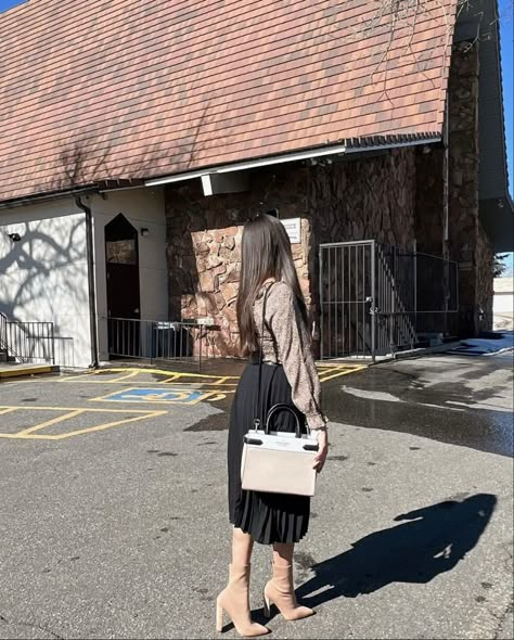 Iglesia Ni Cristo Outfit, Church Easter Outfits, Sunday Church Outfit Summer Classy, Modest Outfits Plus Size, Plus Size Church Outfits, Church Outfits Winter, Elegant Church Outfits, Modest Winter Fashion, Winter Modest Outfits