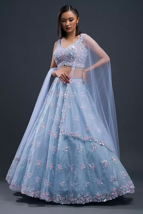 CHOLI LEHNGA DESIGNS 2023 ON 30% OFF FOR MORE DESIGNS CLICK HERE https://youtu.be/ra8NuWb32wc Light Blue Lehenga, Bridesmaids Lehenga, Wedding Lengha, Indian Dress Up, Light Periwinkle, Bridesmaid Lehenga, Anarkali Dresses, Gown Ideas, Simple Lehenga