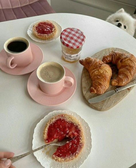 💌 Comidas Aesthetic, Breakfast Set, Food Mood, Food Drawings, Coffee Date, Food Drawing, Food Platters, Aesthetic Pics, Pretty Food