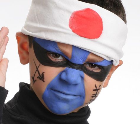 Ninja Face Paint, Children Face Painting, Ninja Makeup, Vampire Costume Diy, Ninja Halloween, Pirate Costume Diy, Green Mascara, Bright Pink Lipsticks, Glossy Eyeshadow