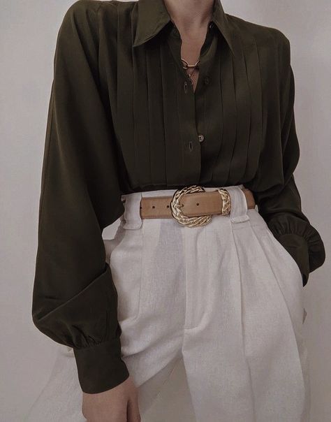 Olive Blouse Outfit, Olive Green Blouse, Airbrush App, Photo Edited, Small Frame, Professional Outfits, Green Blouse, Lookbook Outfits, White Pants