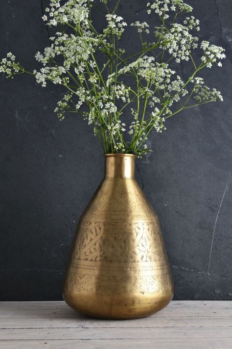 Brass Vase Fair Trade Modern Flower Vase, Vase Ideas, Vintage Brass Decor, Vase Tall, Mad About The House, Brass Pot, Sala Grande, Midas Touch, Ethnic Home Decor